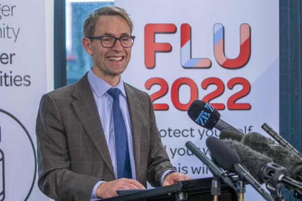 New Zealand s unlikely pandemic hero Bloomfield says goodbye AP News